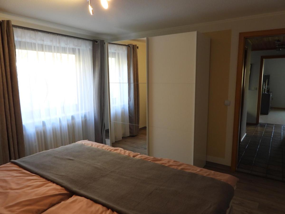 Ferienwohnung Off Born Familie Bremm Zell Exterior foto